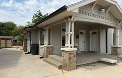 801 Mount Auburn Avenue, Dallas, TX 75223