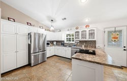 383 Chance Private Drive, Oneida, TN 37841