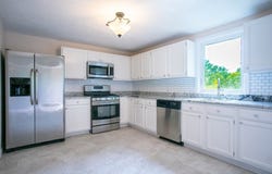 853 Main St, Acushnet, MA 02743