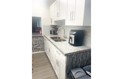 177 Lakeview Dr, Weston, FL 33326