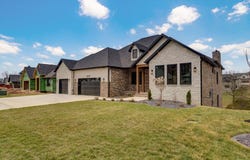 6063 S Dollison Avenue, Springfield, MO 65810