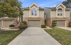 1095 Hanson Way, Virginia Beach, VA 23454