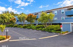 101 Piccadilly Place, San Bruno, CA 94066