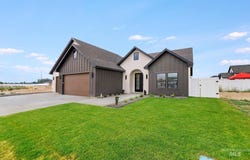 979 Siphon St, Twin Falls, ID 83301
