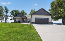 173 Bald Eagle Rd, Hilham, TN 38568