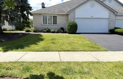 8821 Bluebird Drive, Tinley Park, IL 60487