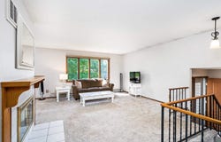 219 W Morgan St, Duluth, MN 55811