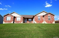 1101 Olde Lantern Lane, Belleville, IL 62223