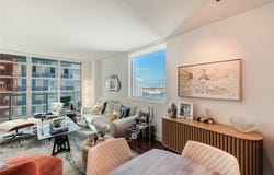 55 SE 6th St, Miami, FL 33131