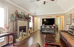 1325 Abbott Drive, Irving, TX 75060