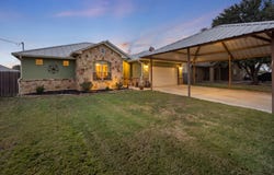 985 Boyd, Poteet, TX 78065