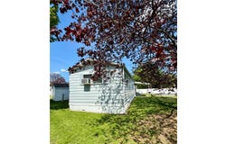 4 Evergreen St, Bath, NY 14810