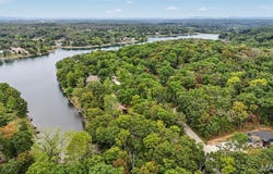 100 S Lake, Hillsboro, MO 63050