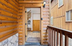 40830 Village Pass Lane, Shaver Lake, CA 93664