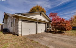 1079 SANBORN Ave, Eugene, OR 97404