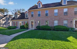 1728 JOSIAH CHOWNING Way, NEW CUMBERLAND, PA 17070