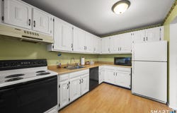 11 Georgetown Drive, Enfield, CT 06082