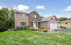 4205 Walnut Road, Saint Bonifacius, MN 55375