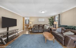 5704 Scott Hwy, Robbins, TN 37852