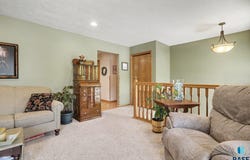 806 6th Ave SE, Pipestone, MN 56164