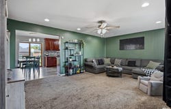 1 COUNTY Road, Chatham, IL 62629