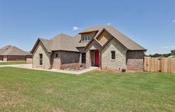 12859 Meadow Ridge Drive, Shawnee, OK 74804
