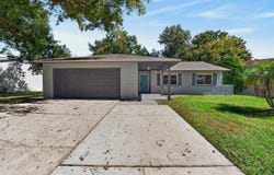 605 HILLPOINT Way, BRANDON, FL 33510
