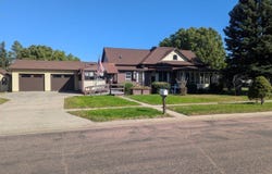 20 S Illinois Avenue, Platte, SD 57369