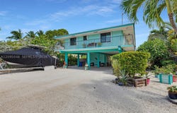 88 Marina Ave, Key Largo, FL 33037