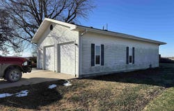 784 310th St, Durham, KS 67438