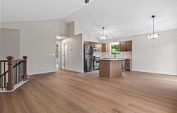 2365 Hillwood Drive E, Maplewood, MN 55119