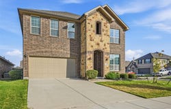 1933 Steppe Trail Drive, Aubrey, TX 76227