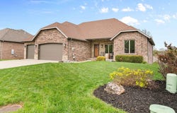 3238 S Juniper Avenue, Springfield, MO 65804