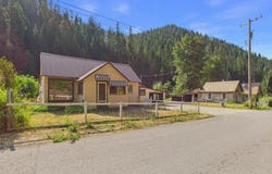 1050 Two Mile Rd, Osburn, ID 83849