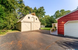21 Fairmount Street, Putnam, CT 06260