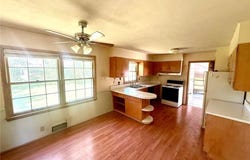 11812 E 48th Street, Kansas City, MO 64133