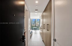121 NE 5th Street, Miami, FL 33132