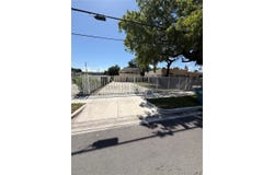 6716 NW 6th Ave, Miami, FL 33150