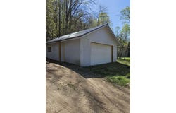 136 Scherer Rd, Ironton, OH 45638-2716