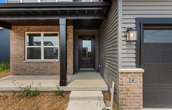 24 Meadow Drive, Monticello, IL 61856