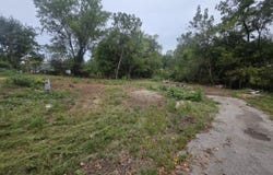 1631 W Valley Circle, Ozark, MO 65721