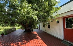 6053 vt 100 Road, Hyde Park, VT 05655