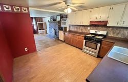54 S 600 E, Pierceton, IN 46562