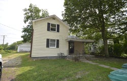 200 S Constantine Street, Three Rivers, MI 49093