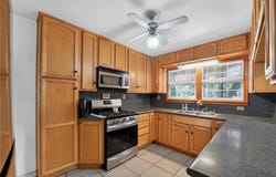 410 Paul Place, Beeville, TX 78102