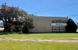 301 W Young St, Llano, TX 78643