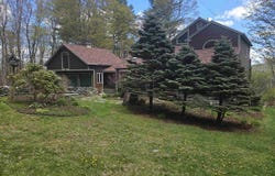 25 Yeaw Road, Dover, VT 05341