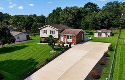 202 Harvest Drive, King, NC 27021