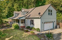 620 S 67TH St, Springfield, OR 97478