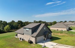 29273 Spur Circle, McLoud, OK 74801